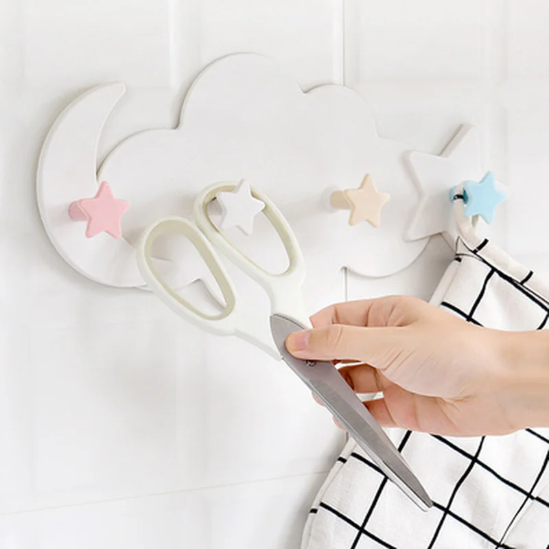 Клейкая настенная вешалка с мультяшным облаком бесшовный крючок из вискозы