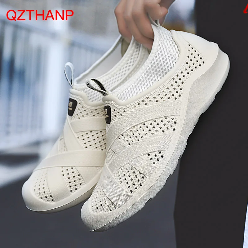 

Men Casual Shoes Summer Brethable Hole Flats Fashion Man Light Male Sandals Beach Shoes Slip on Tenis Masculino Adulto