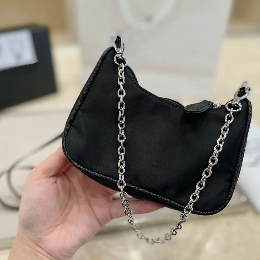

Women's hobo mini crossbody bags Italy luxury brand cute nylon chain handbags ladies fashion shoulder bags messenger bags