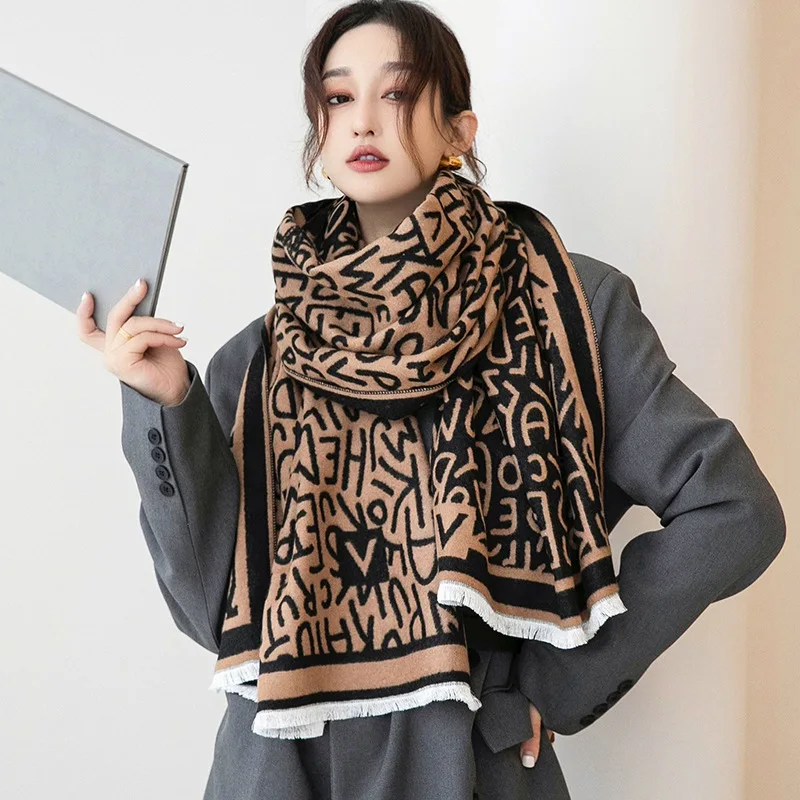 

2021 Fashion Cashmere Two-Sided Scarves Autumn Dustproof Beach Towel Popular 190X65CM Bandanna Winter Letter Print Travel Shawls
