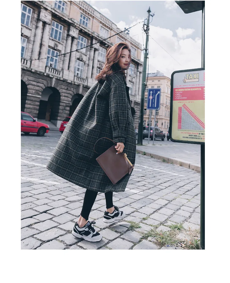 Vintage Plaids Clothes Loose Woollen Coat Women's New Checked Coat Baggy Silhouette Overcoat Tweeds Winter female Outerwear