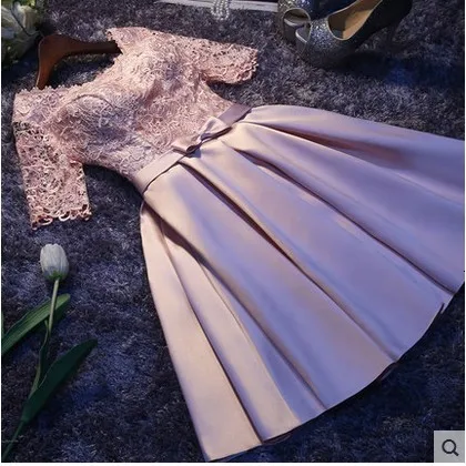 Сексуальное короткое атласное мини платье с круглым вырезом и коротким