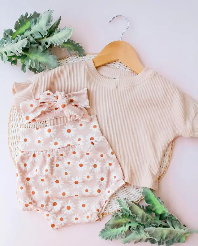 

Комплект из 3 предметов для детей ясельного возраста Комплекты летней одежды для маленьких девочек футболка с короткими рукавами трикотажн...