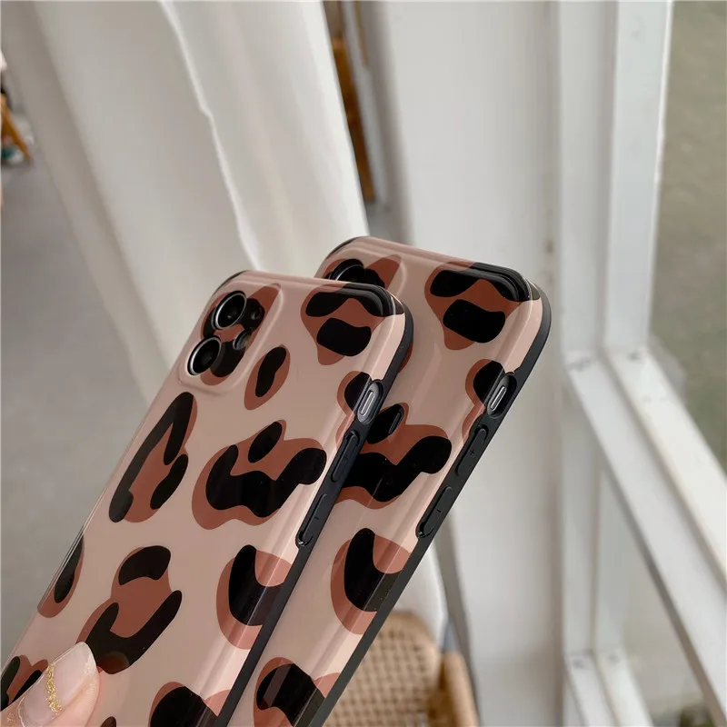 

Fashion Milk Leopard Print Phone Case for iphone 12 Mini X MAX XS XR 7 8 plus 11Pro MAX Luxury Soft Silicon Back Cover