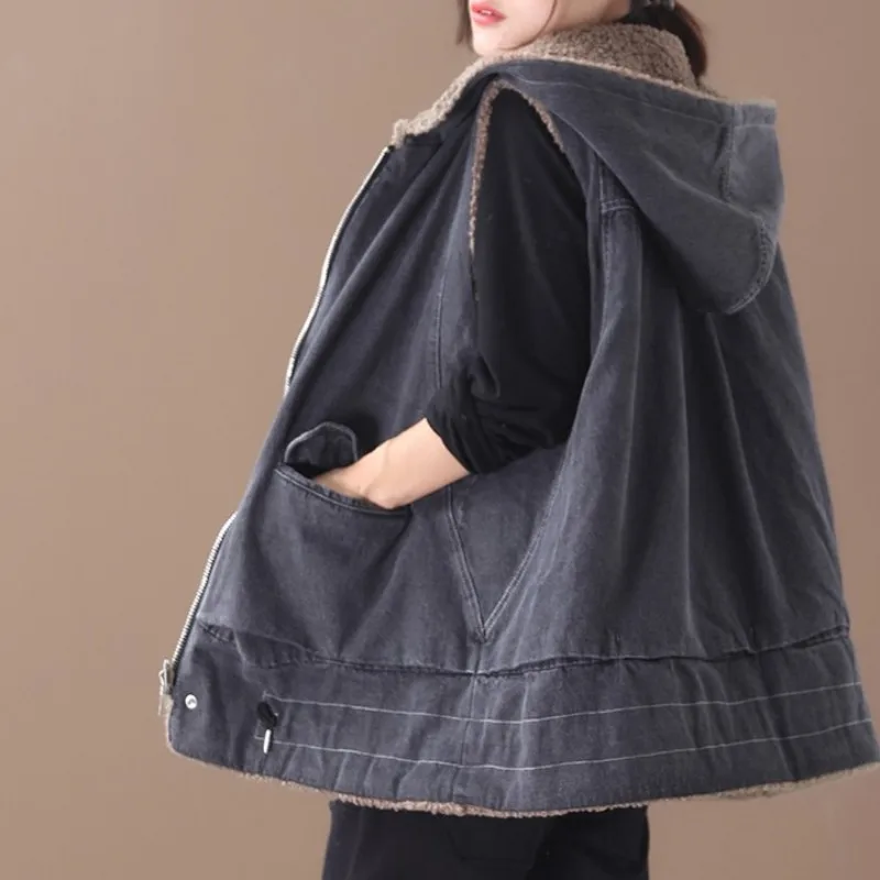 

Winter Loose Hooded Thick Two Wear Lambswool Sleeveless Jacket Female Casual Warm Vest College Solid Color Zipper Waistcoat