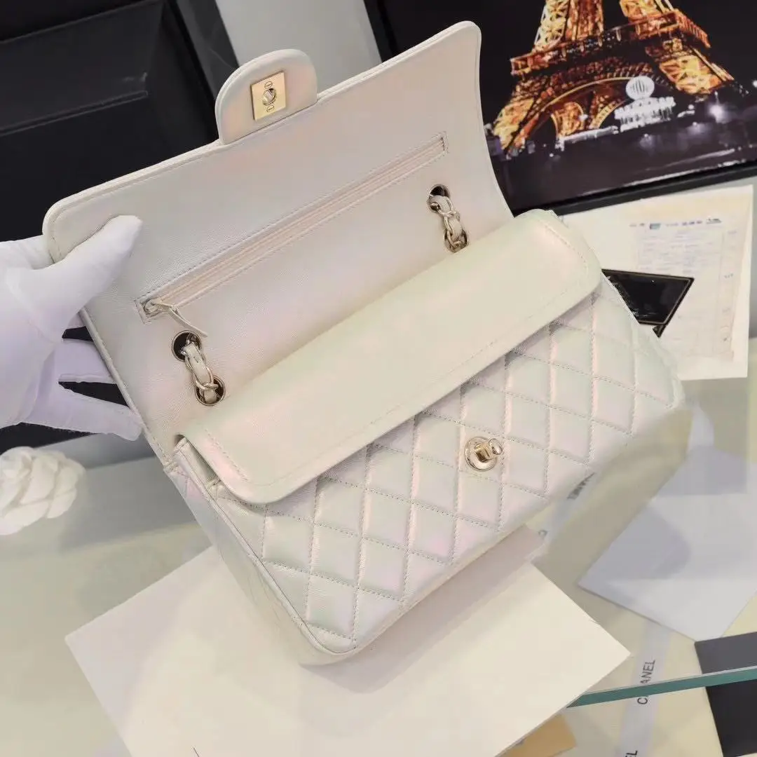 

2021 New Women's Fashion Leather Bag Imported Lambskin White Vintage Fashion Women's Cross-body Women's Handbag