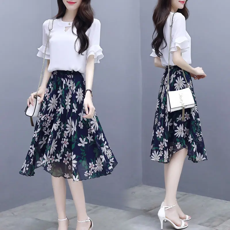 

Two Piece Sets Women 2021 Summer White Shirt and Chiffon Print Skirts 2pcs Set Female Korean Casual Clothes Skirt Suit X49