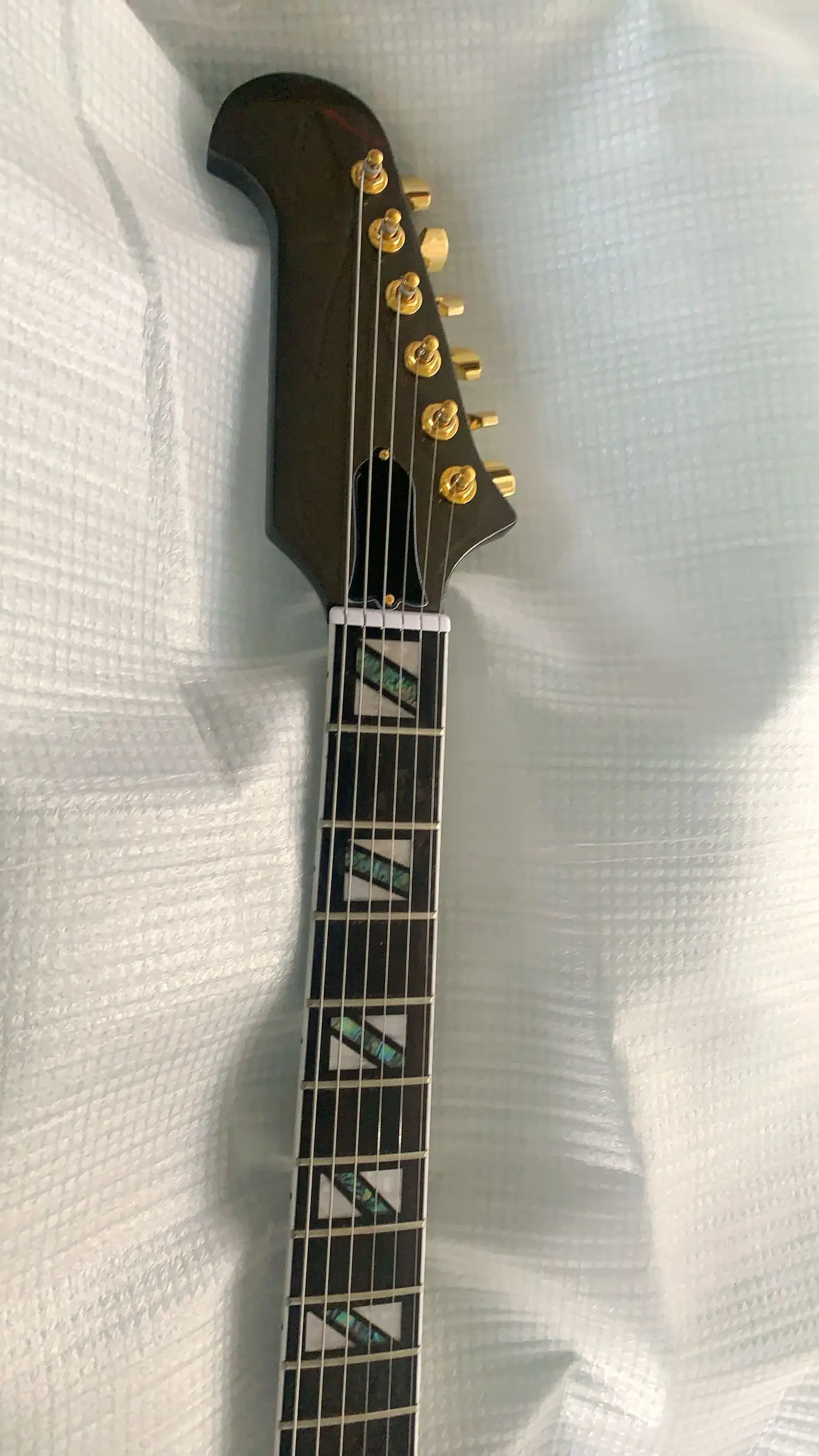 Новое поступление изготовленная на заказ электрическая гитара Firebird лучшего