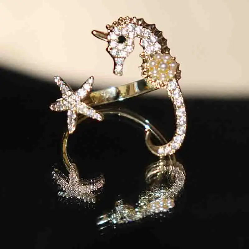 

2021 New Temperament Seahorse Ring Fashion Sea Creature Micro-inlaid Zircon Seahorse Ring Women's Exquisite Jewelry