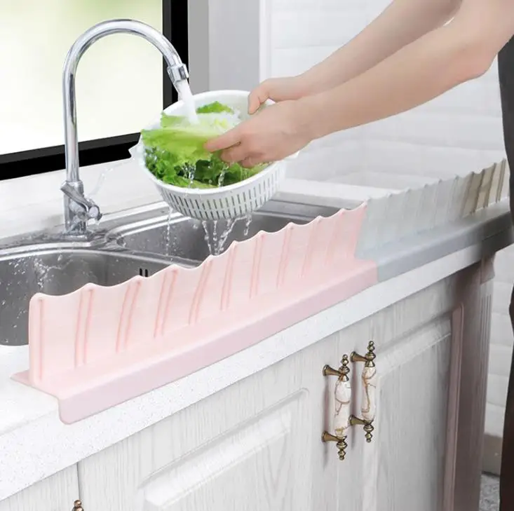 

Sink Suction Cup Type Water Baffle Splash Guard Water Barrier Oil-proof Splashproof Baffle Kitchen Bathroom Sink Baffle SN480