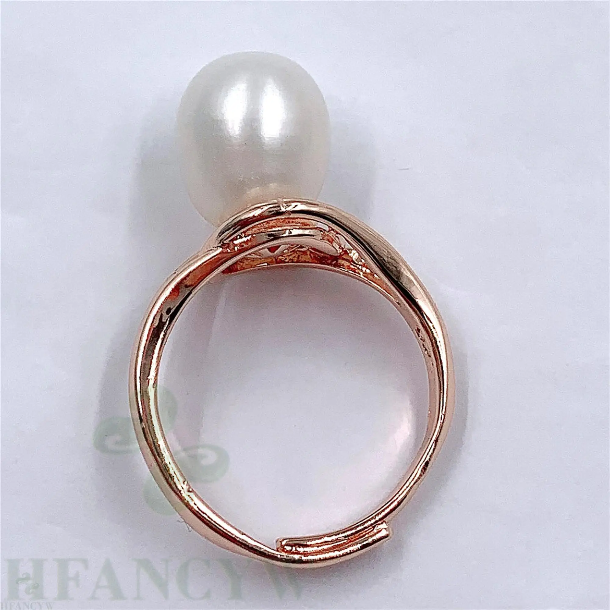 Белое перламутровое Открытое кольцо в стиле барокко регулируемое