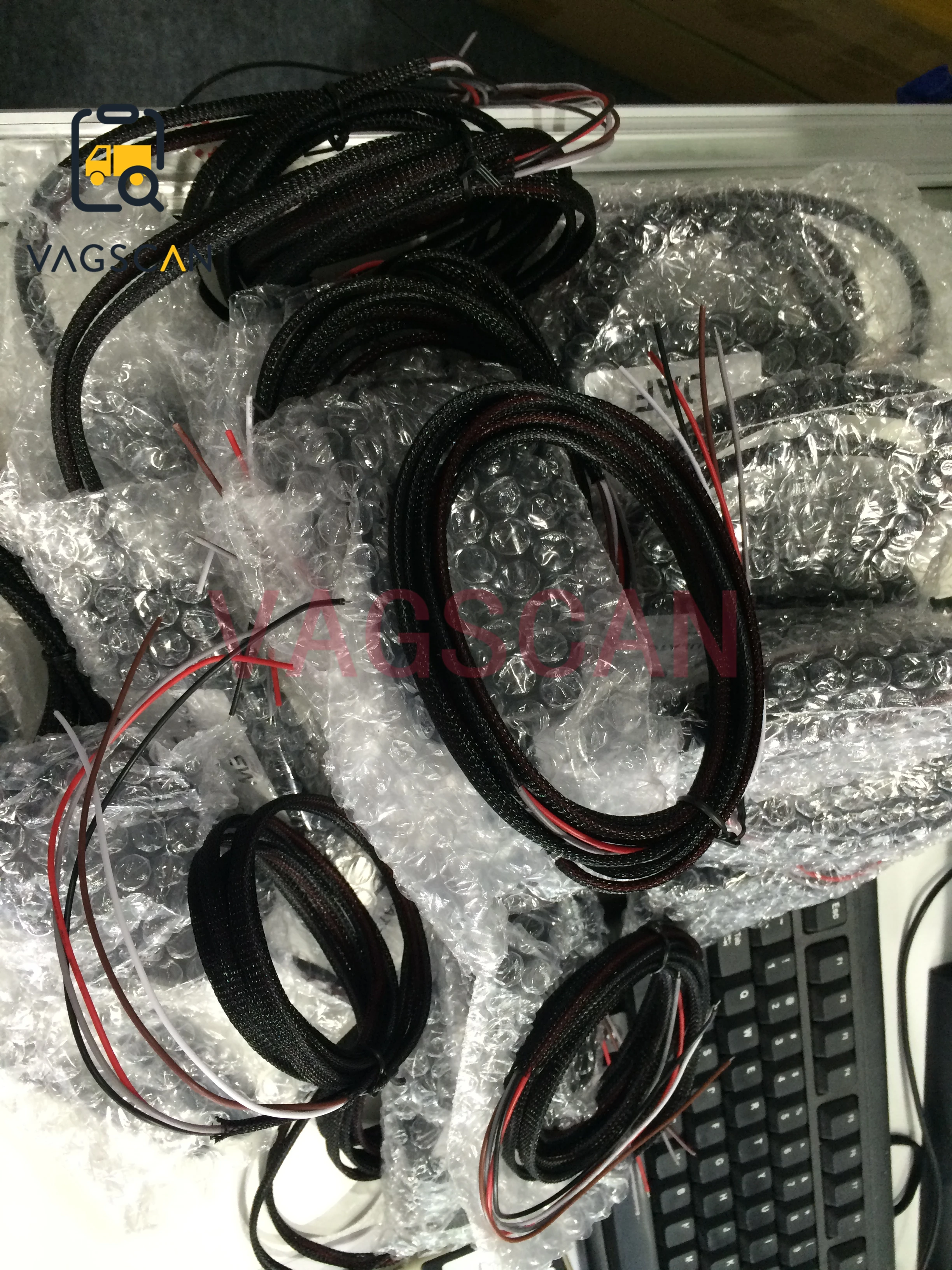 9 в 1 AdBlue Эмулятор 9 в 1 AdBlue Эмулятор коробка AdBlue OBD2