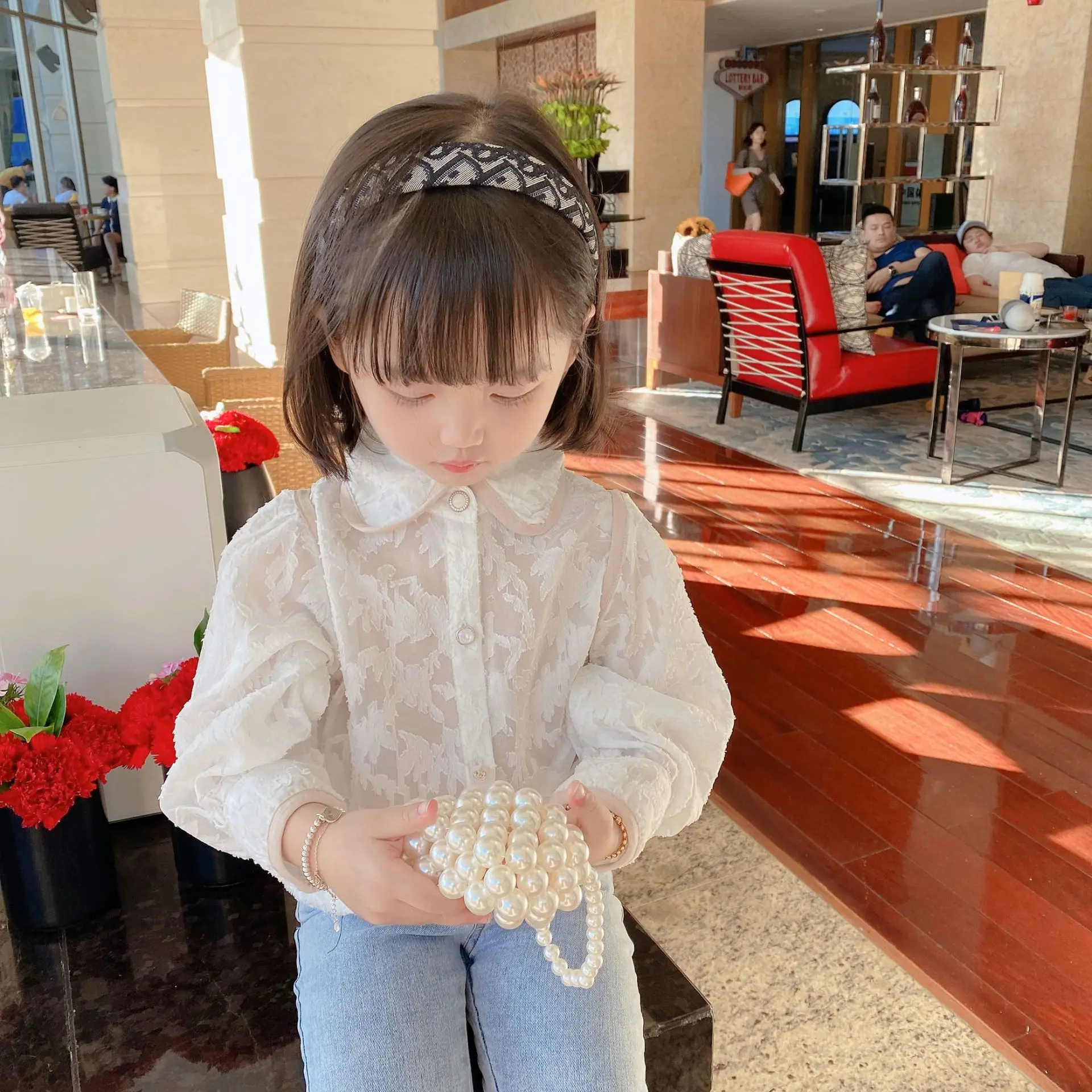 

Girls fragrant style shirt 2021 spring and autumn new style children's foreign style lace shirt baby doll collar top bottoming s