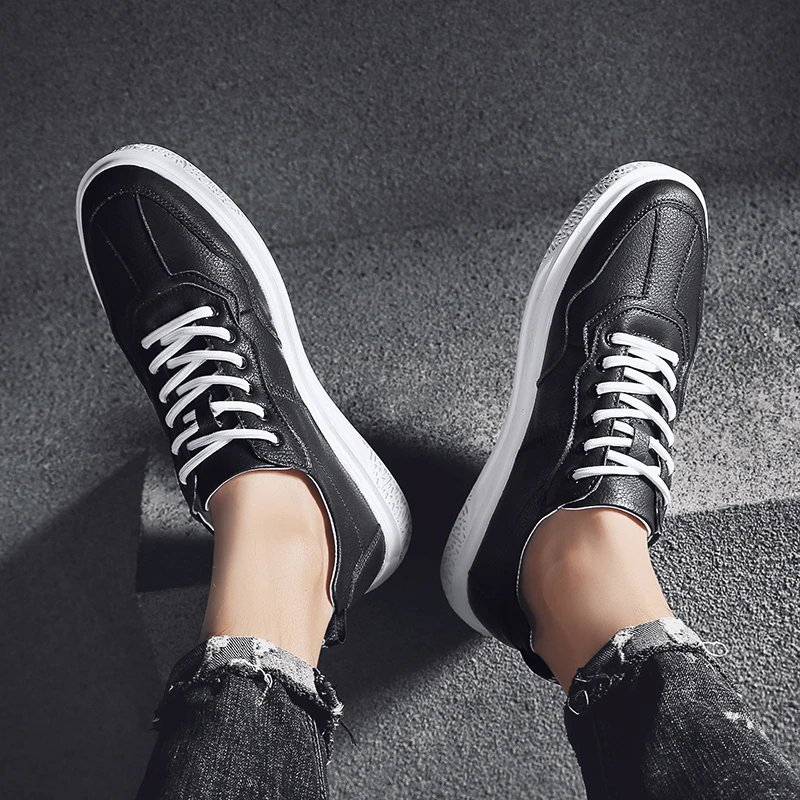 

Summer 2021 New Men's Leather Casual Board Shoes Fashion Breathable Men Flats Youth Sports Shoes Vulcanized White Shoes for Male
