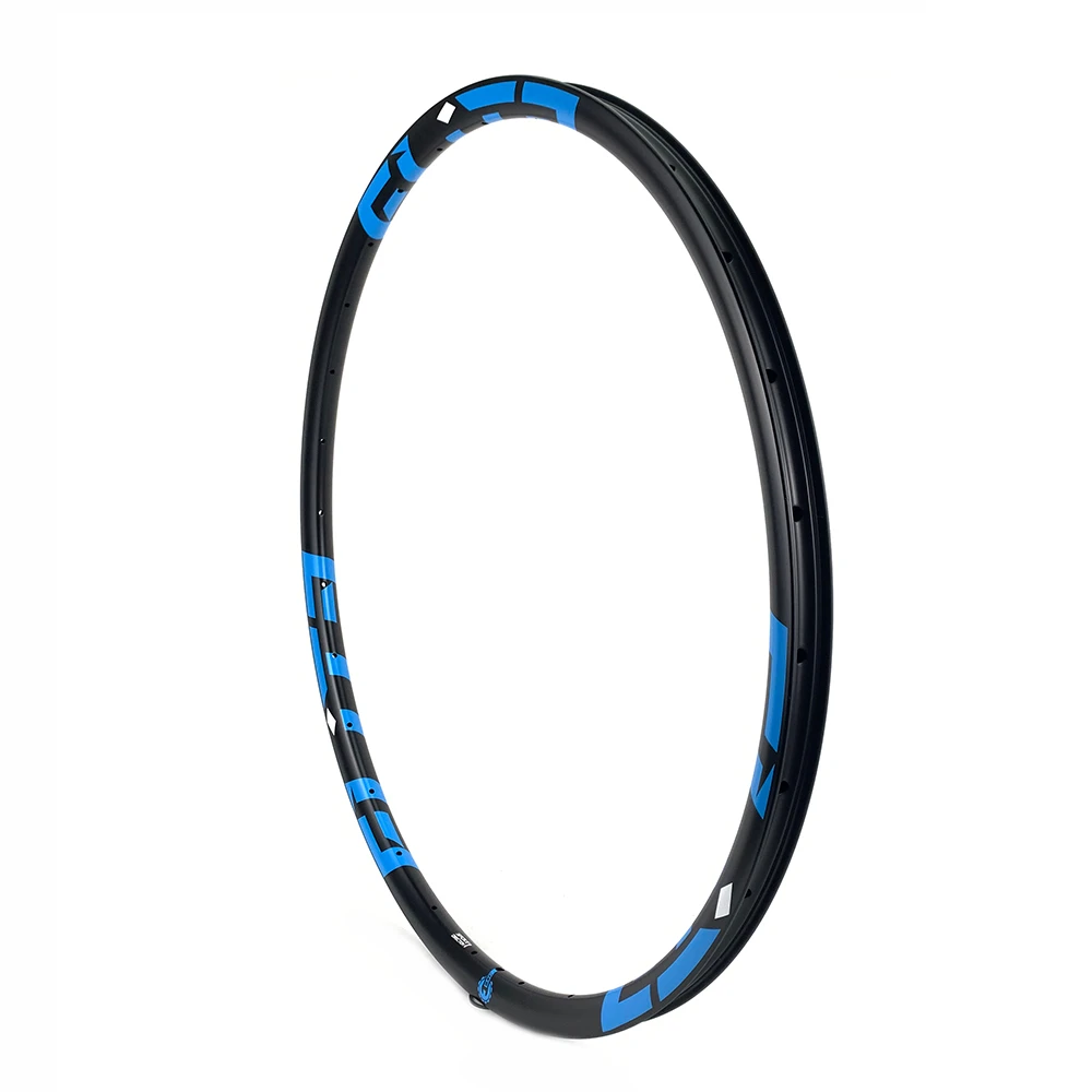 Супер светильник 29er 700c MTB из карбона только 310 г 28*24 мм 28/32 ч для езды по