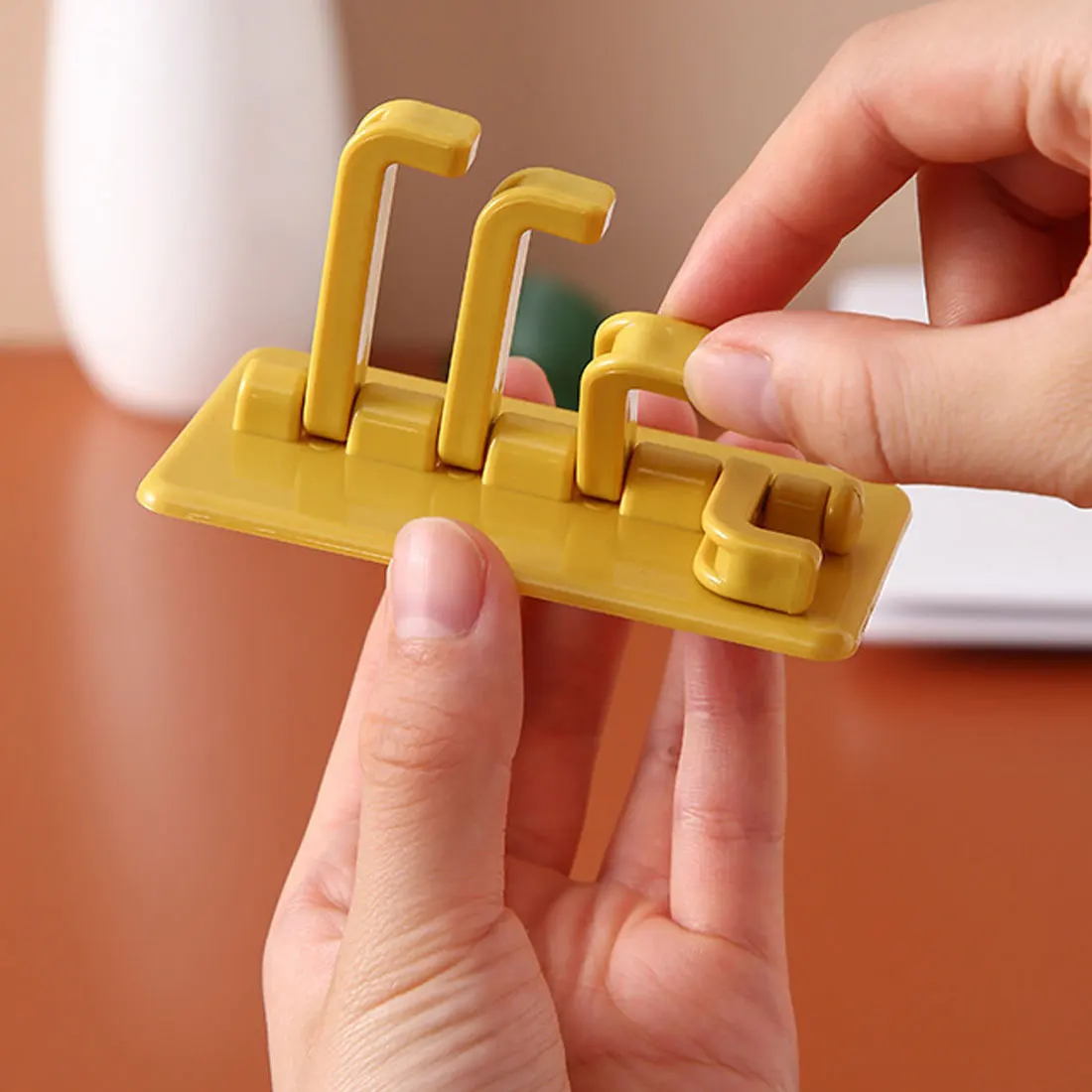 

Rotating Adhesive Hook Creative Nordic Adhesive Hook Bathroom Kitchen Wall Hole-Free Hanger key bag clothes hook home organizer