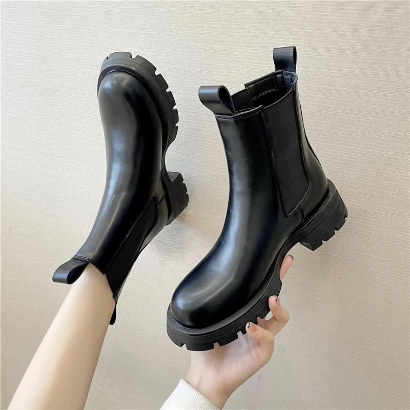 2022 New Fashion Ankle Boots Women Boots Black Real Leather Chelsea Boots Platform Flat Knight Women Casual Boots Botas Mujer