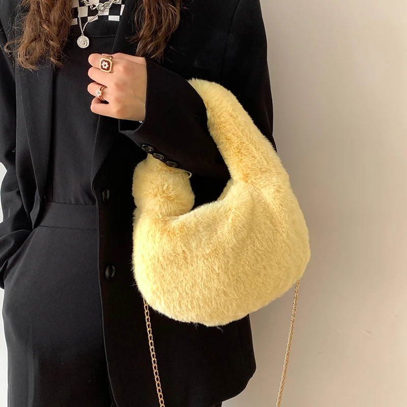 Зимняя Сумка-тоут из искусственного меха новинка 2021 однотонная мягкая плюшевая