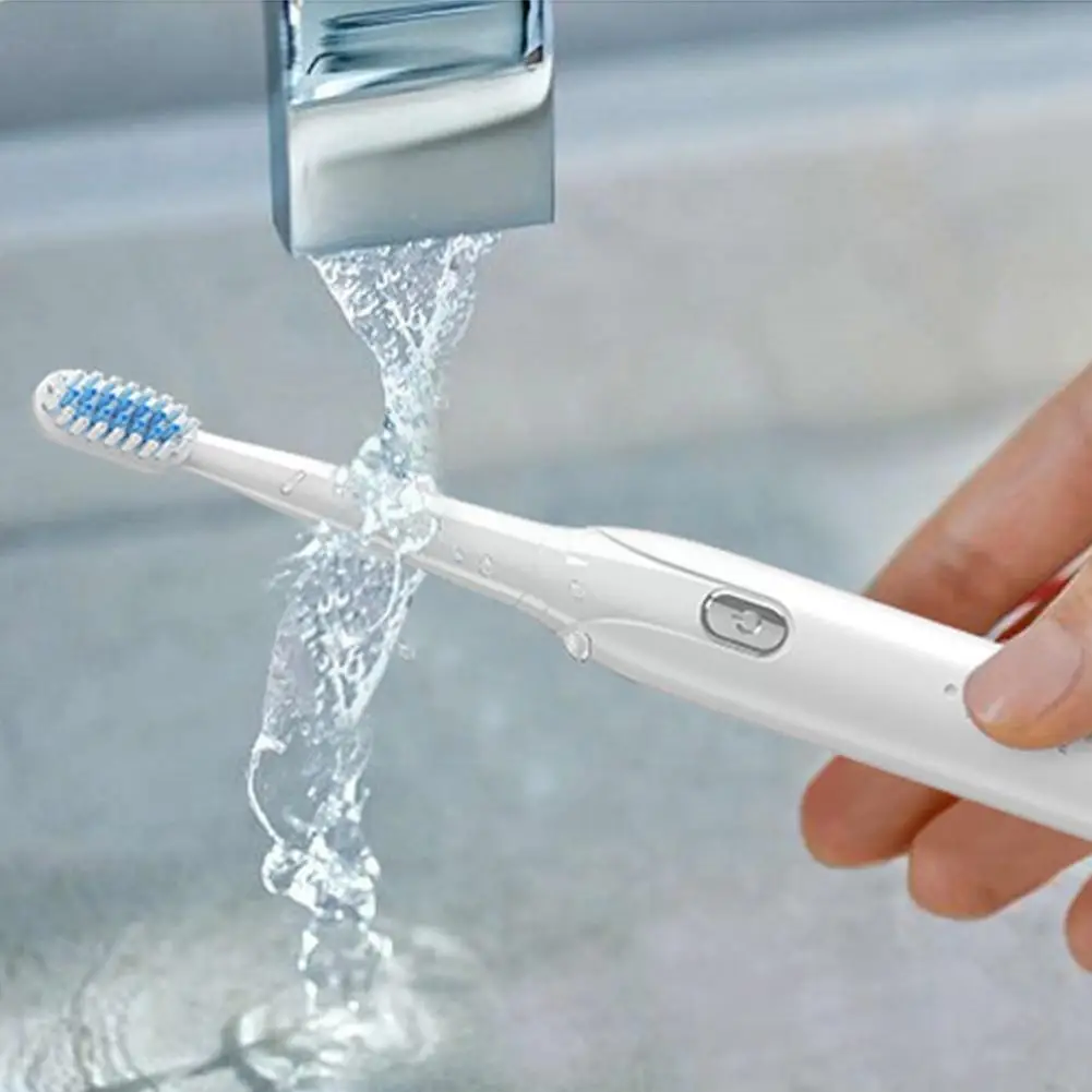 

Электрическая зубная щетка S802 с 5 сменными насадками и зарядным устройством