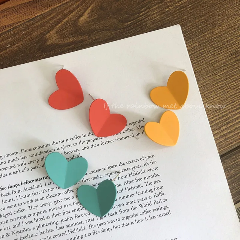 

New Cute Style Simple Folding Retro Heart Earrings