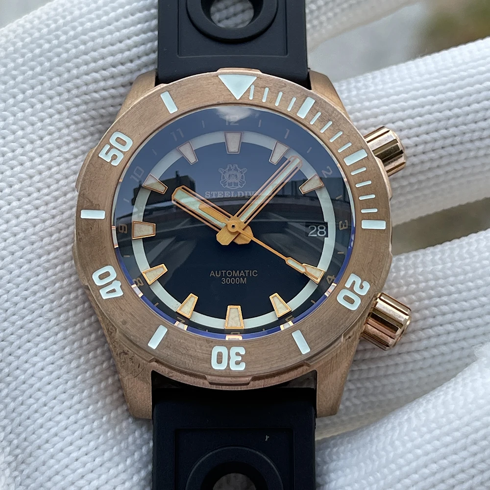 

STEELDIVE New Arrival 2021 SD1950S Solid Bronze Case Two Button Unique Desgin 3000M Waterproof Deep Sea Men Diving Watch