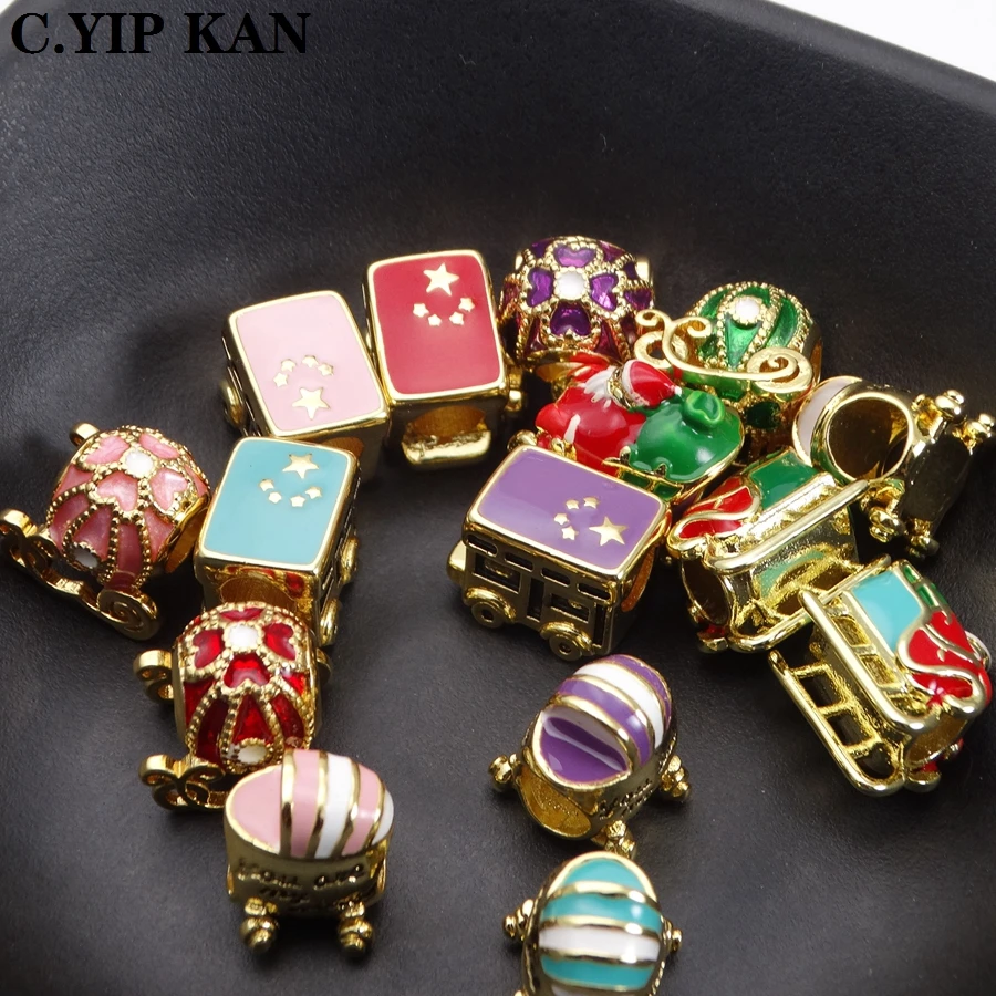 

Pale green series brass plated gold enamel large hole beaded Christmas tree four-leaf beaded DIY bracelet accessories jewellery