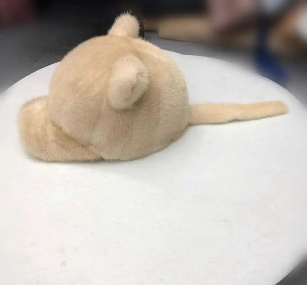 Женская зимняя шапка из натурального меха норки | Аксессуары для одежды