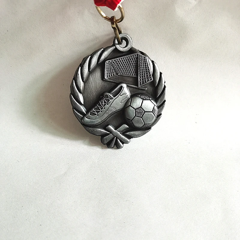 Футбольная медаль школьная спортивная золотое серебряное бронзовое движение