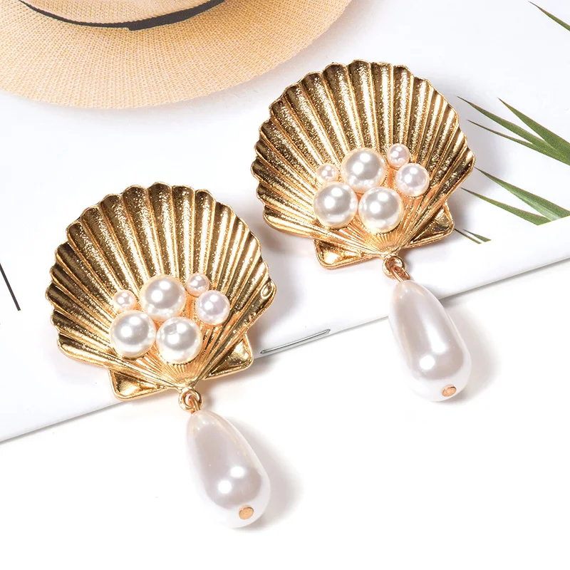 Gold Новое Поступление Золотые ювелирные изделия Висячие серьги в форме ракушки жемчуг Висячие Brincos Bijoux Высокое качество Pendientes для женщин - Окраска металла: Gold