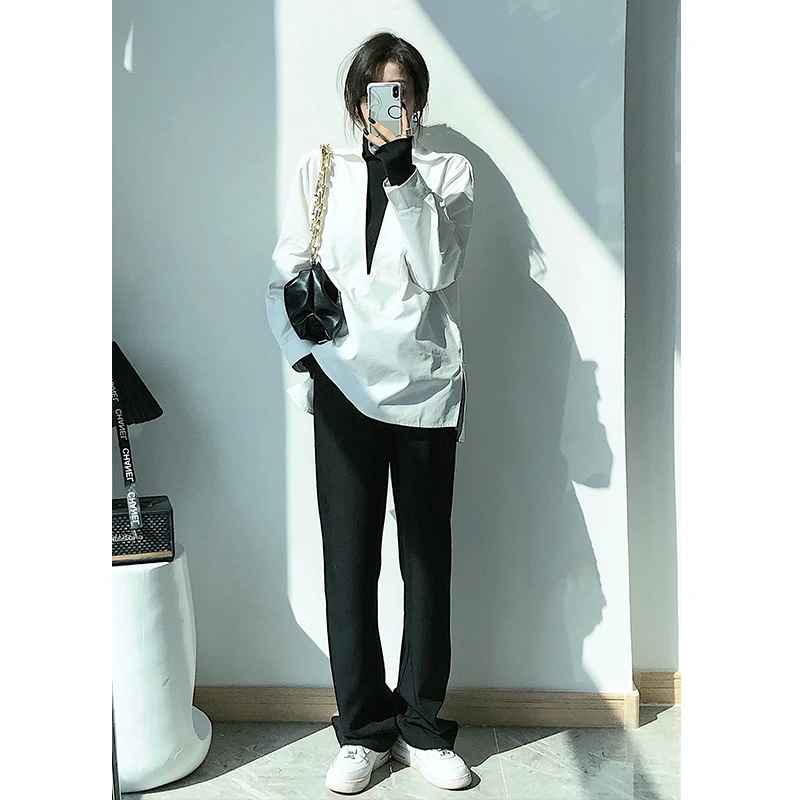 

High Fashion Korean Design for Women Vintage Blouse Puff Sleeve Casual Solid color V neck Turn Down Collar Office Ladies Shirt
