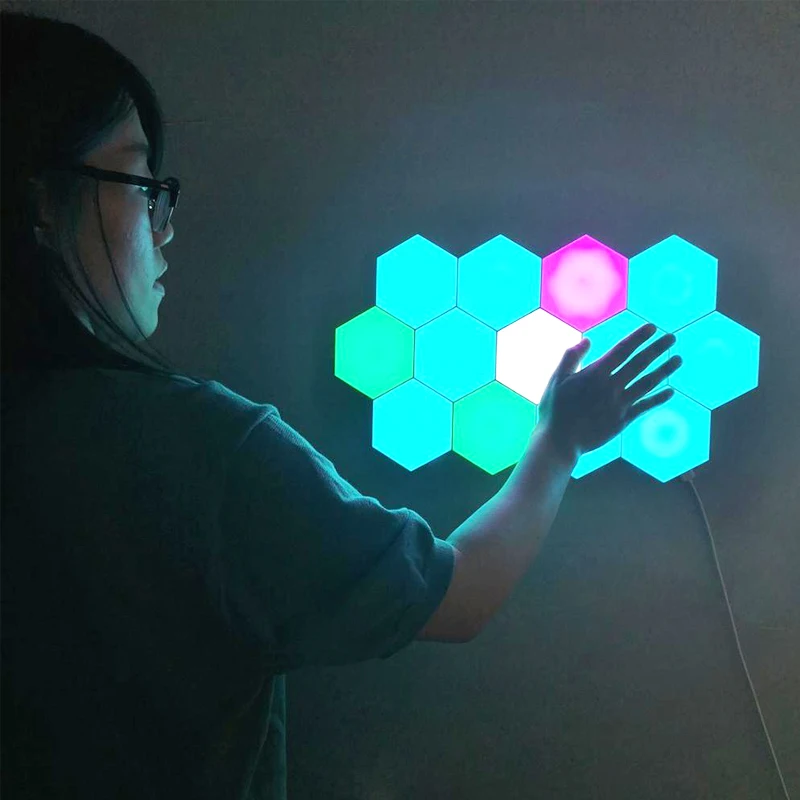 

DIY USB Honeycomb Light Aurora Hexagonal Modular Lamp Touch Remote Control RGB Quantum Night Lamp Wall Home Decoration Lighting