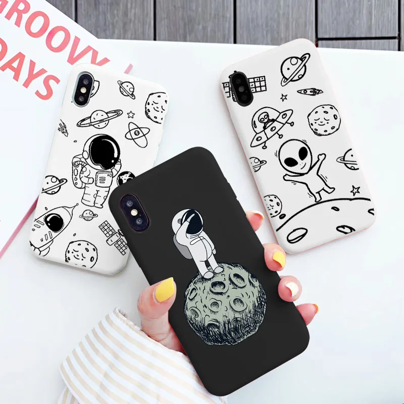 

Matte Cover Phone case For iPhone 6s 7 8 plus SE 2 12 11 Pro MAX X XS max XR Funny Shockproof Cute Cartoon Astronaut Planet Star