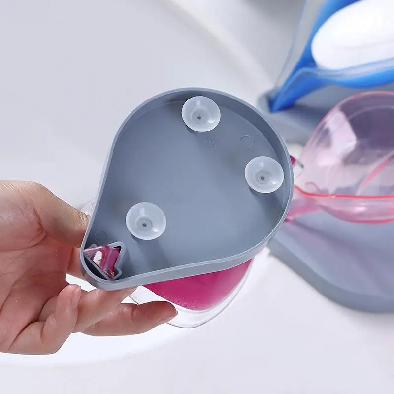 Коробка для мыла в форме листа автоматически фильтрует воду чтобы удерживать