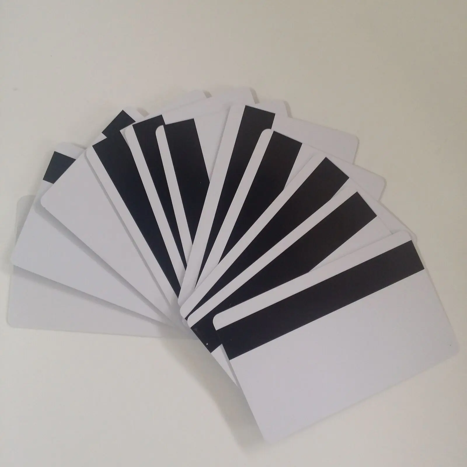

10Pcs/Set Mag Strip Inkjet PVC Blank ID Cards HiCo Matte Epson Canon Magnetic