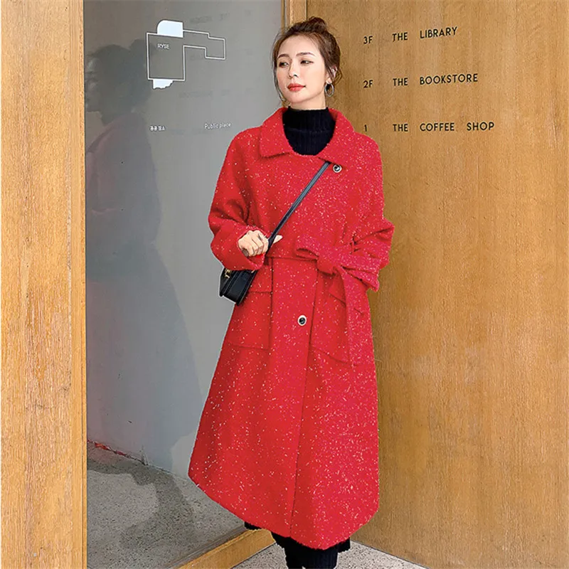 

Coats & Jackets