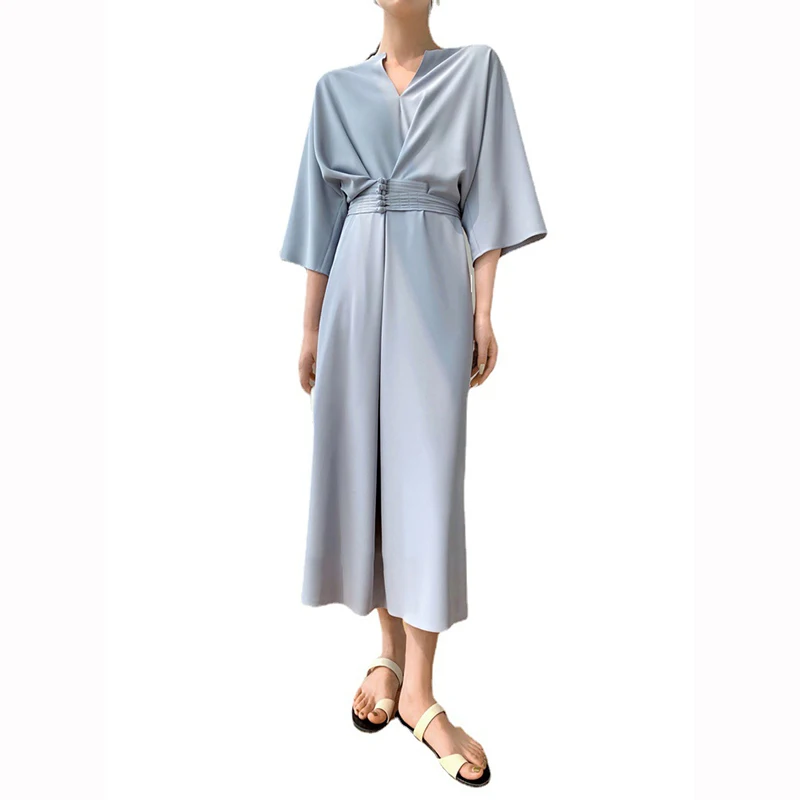 

DEAT 2021 New Spring And Autumn Fashion Casual Loose High Waist White V-Neck High Waist Thin Solid Color Long Dress SL637