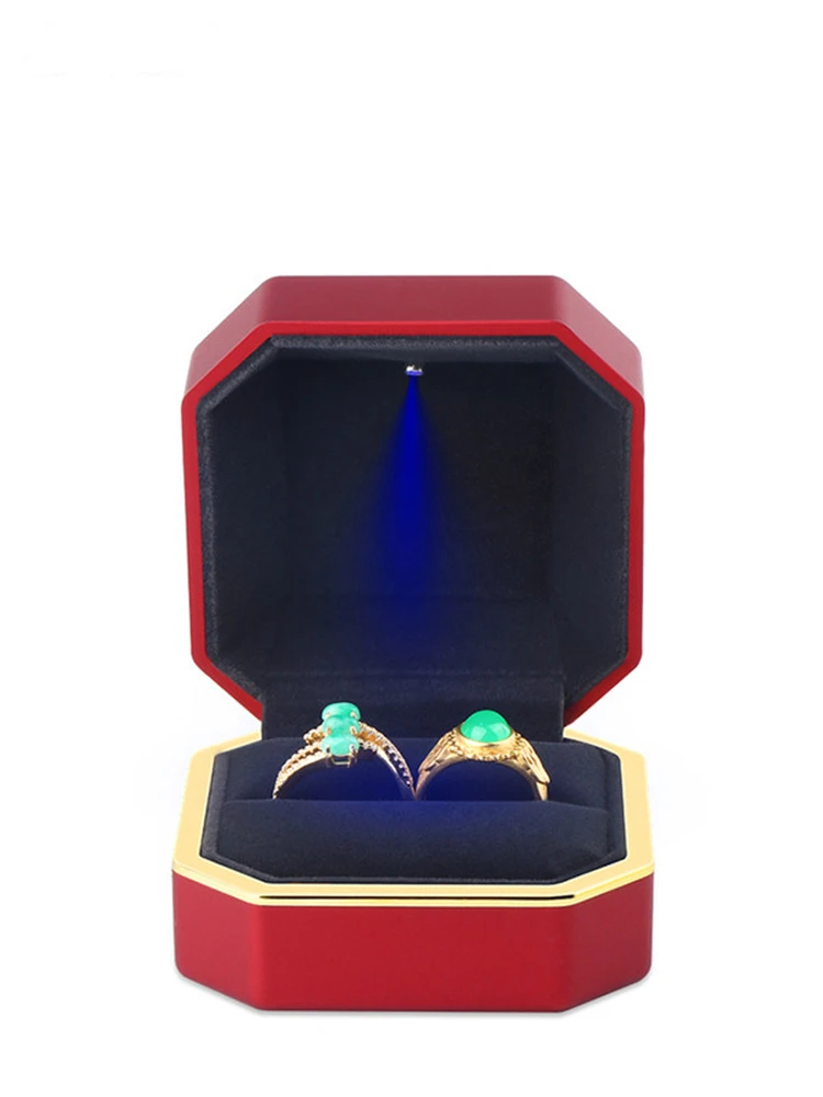 

B-LIFE Noble Engagement Ring Box Jewelry Gift Case Octagonal Ring Bearer Case Earring Pendant Bracelet Chain with LED Light