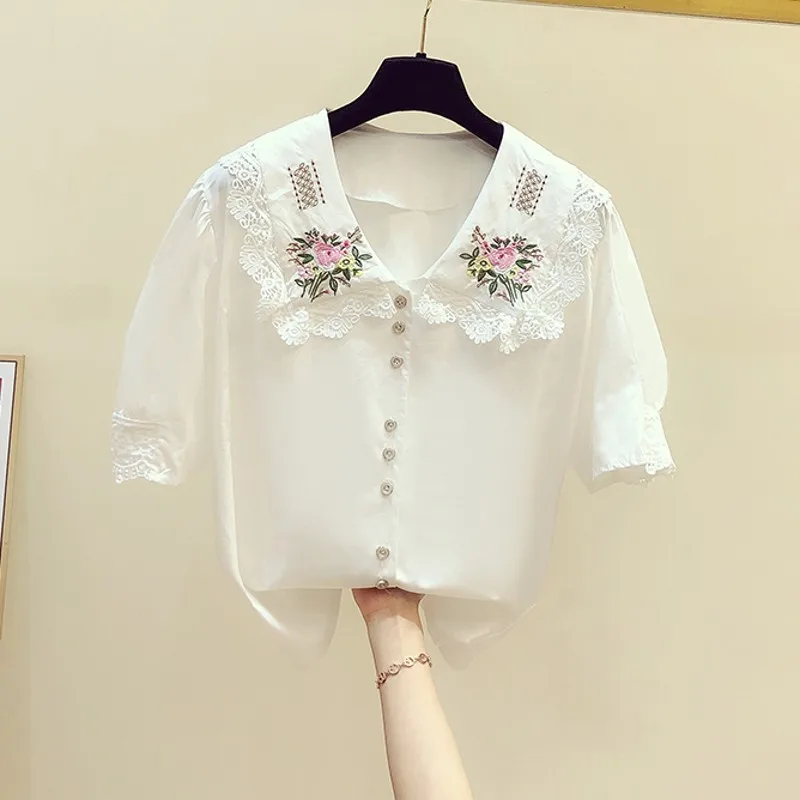 

Женский топ с пышными рукавами, белая рубашка с воротником-куклой и цветочной вышивкой в стиле ретро, модные блузки, лето 2021