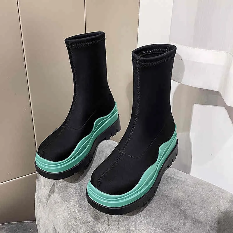 New autumn and early winter platform shoes women's flat heel boots fashion socks boots women's boots women's ankle boots