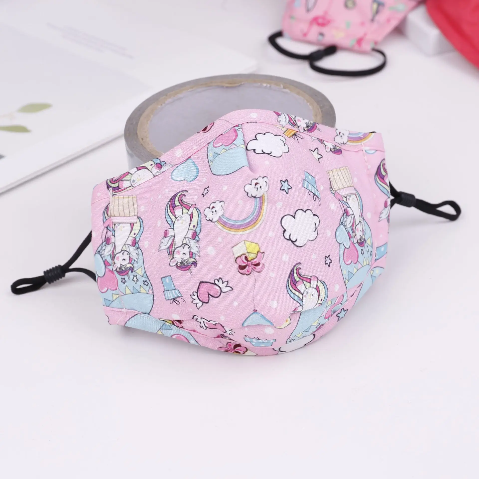 

Explosive Style Children's Cute Cartoon Printed Cotton Cloth Dustproof Winter Style Replaceable Kid Cloth Cotton Party Mask