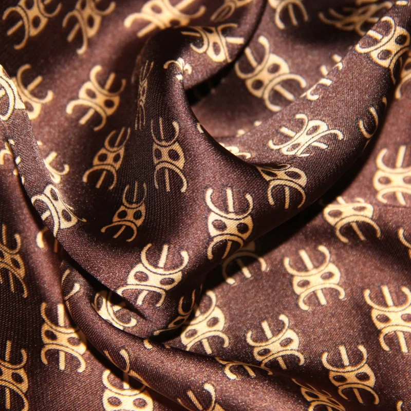 Модный Универсальный женский шарф из искусственного шелка с четырьмя листьями и