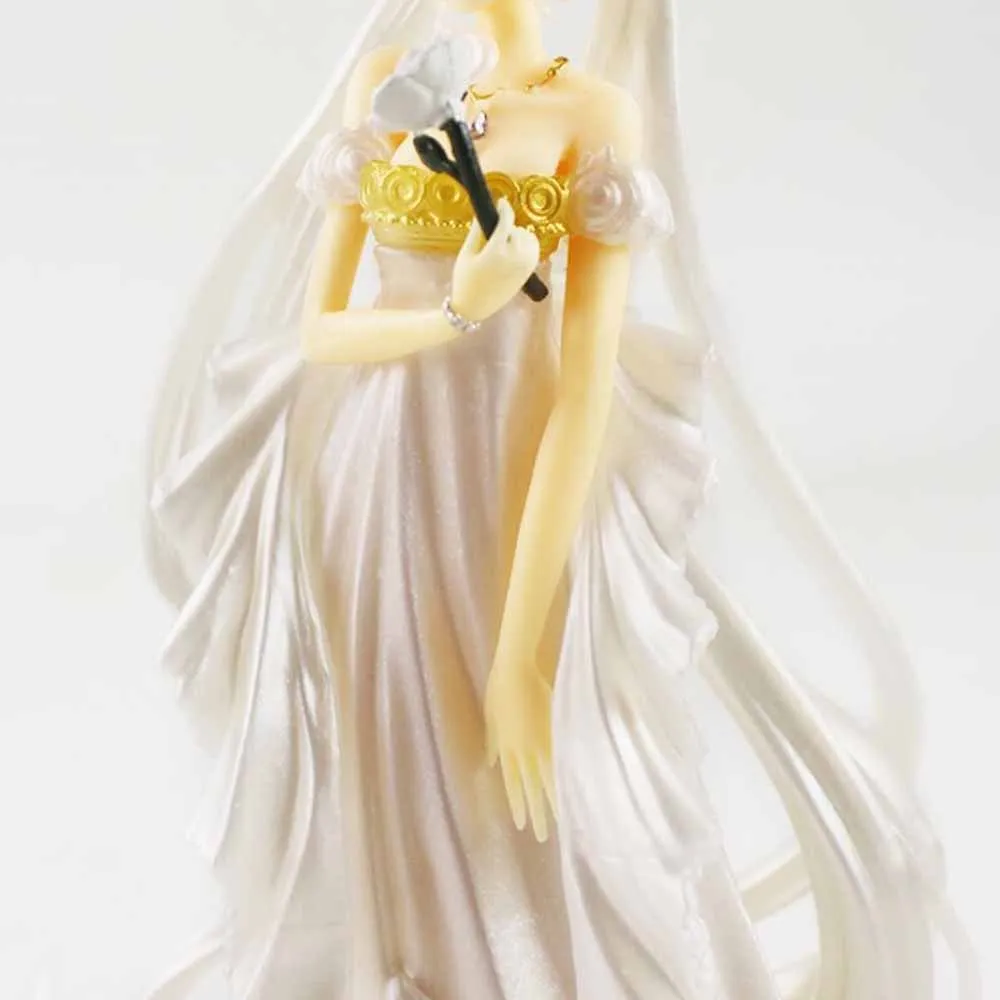 

15cm Sailor Moon Dress Queen Tsukino Usagi Action Figure PVC Wedding Dress Collection Model Toy brinquedos for Birthday Gift