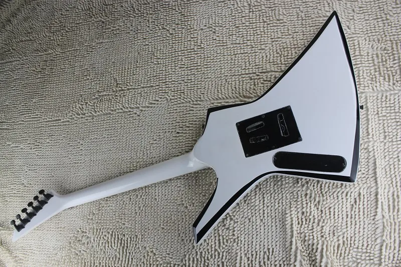 Высокое качество Заводская распродажа Jackson KE2 Келли белая электрогитара, гитара Jackson-1312-21
