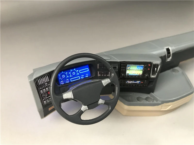 114 грузовик пластик внутренн