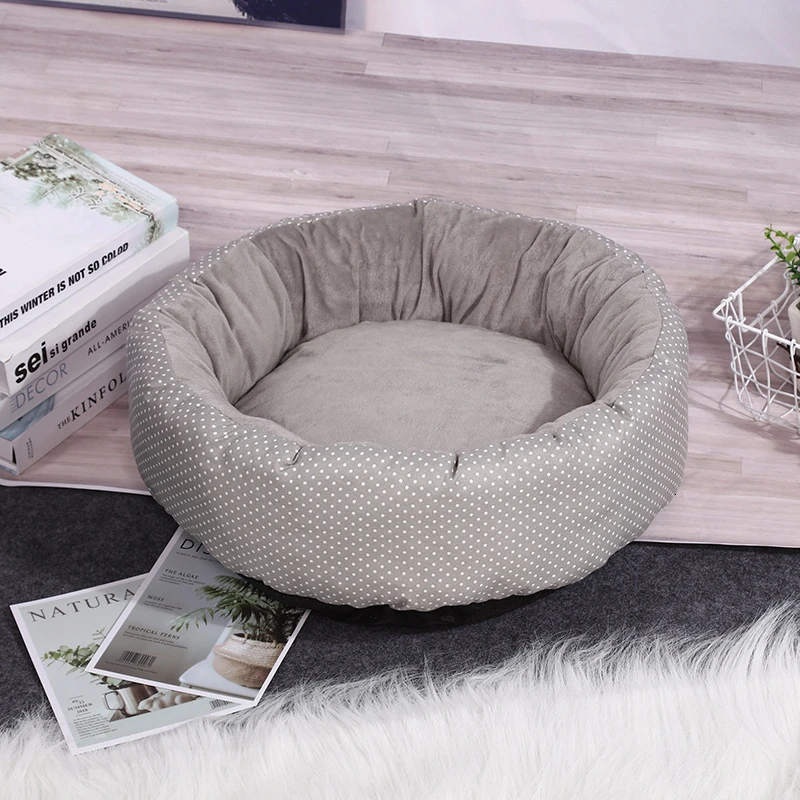Benepaw модная теплая собачья кровать в горошек для маленьких и средних собак, Высококачественная короткая плюшевая круглая домашняя кровать для щенков, домашних питомцев, кошек, нескользящая водонепроницаемая подошва - Цвет: Серый