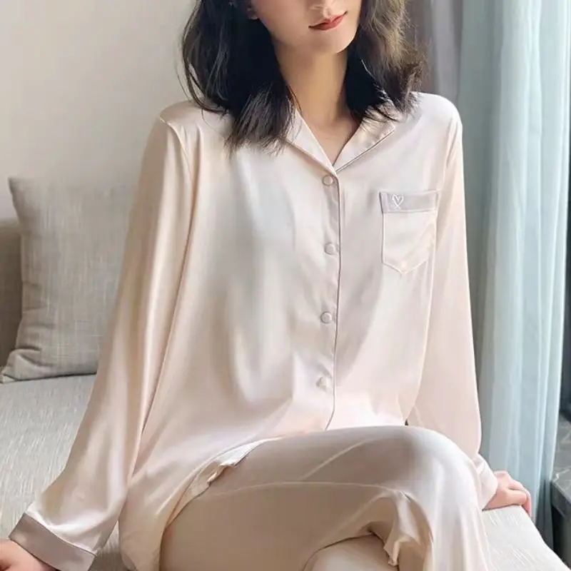 

2022 All Season Spring Fashion Ice Silk Satin Pajamas For Womens Long Sleeve Sleepwear Set Comfortable Casual Pocket Homewear