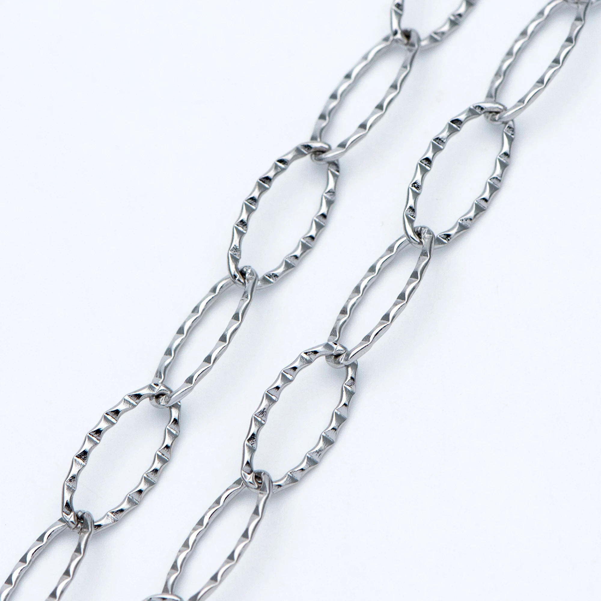 пелям paponcini. кабель delink 3637. золотой браслет из трех цепочек. поводковый материал пролоджик моно. колье из серебра артикул: 94070432.