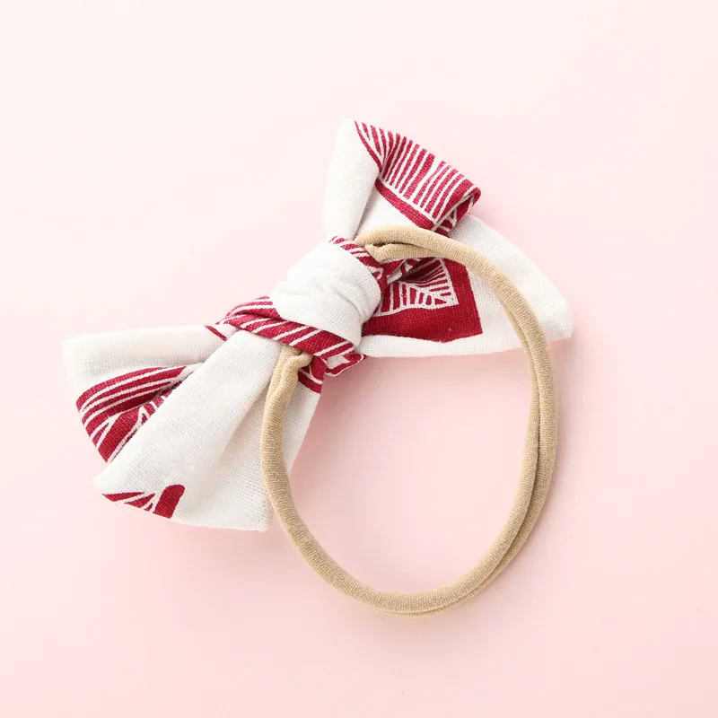 

4Pcs/Lot Handmade Children Leaf Printed Headbands Fabric Bow Nylon Headbands For Girls Hair Bands Bow Hair Kids Accessories