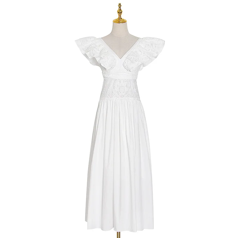 

European summer new retro sexy v-neck fly sleeve waist lace slim long dress