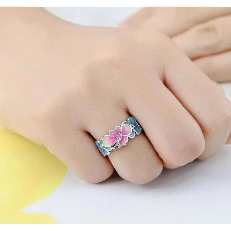 

Luxury Rainbow Hollow Floral Ring for Women 2020 Fashion Enamel Jewelry Stainless Steel Rings Charm Butterfly Sliver Big Ring